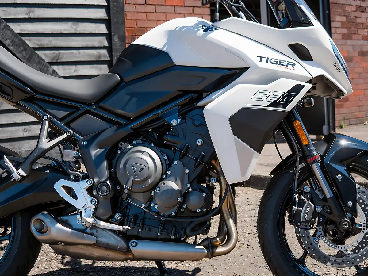 Used 2026 Triumph Tiger Sport Pure White - Interior and Exterior details 9