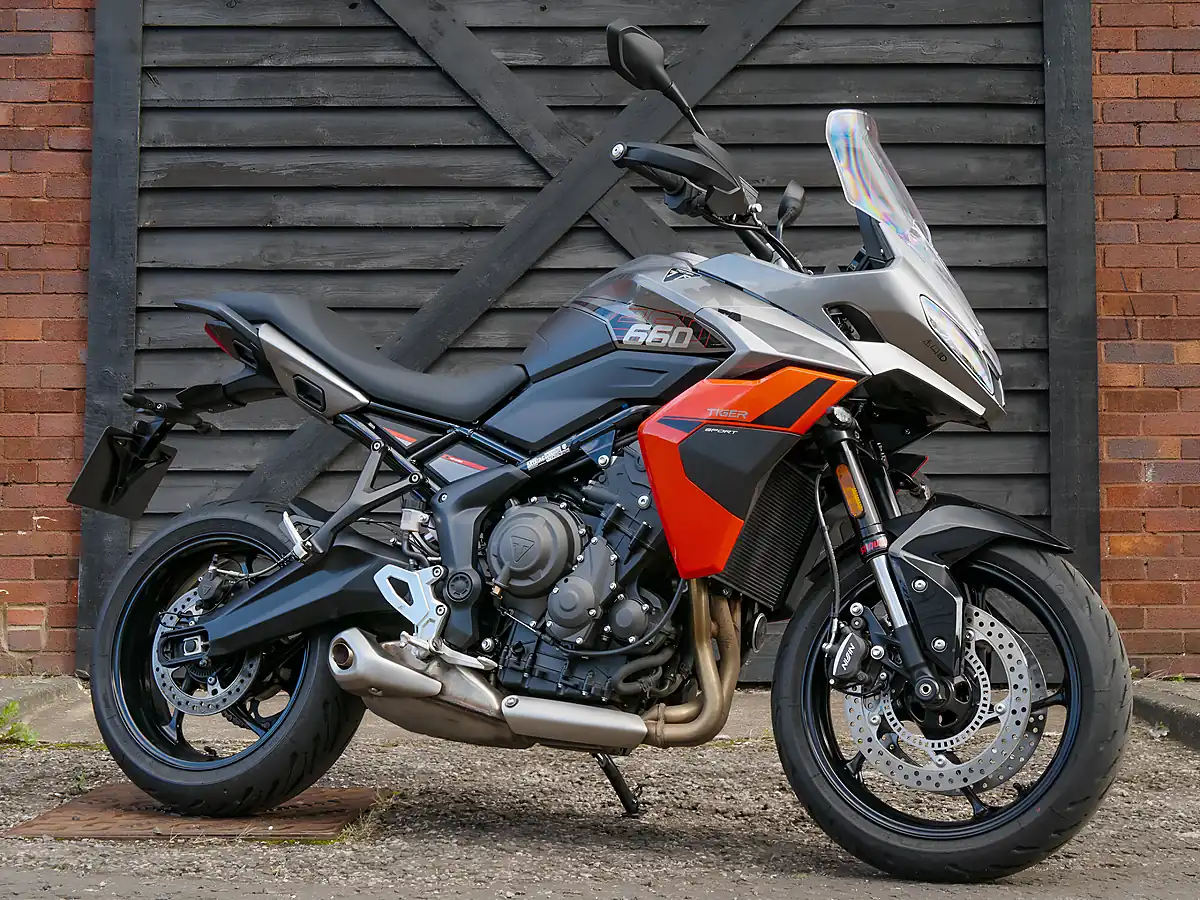 Used 2026 Triumph Tiger Sport Silver Ice / Intense Orange - Front View