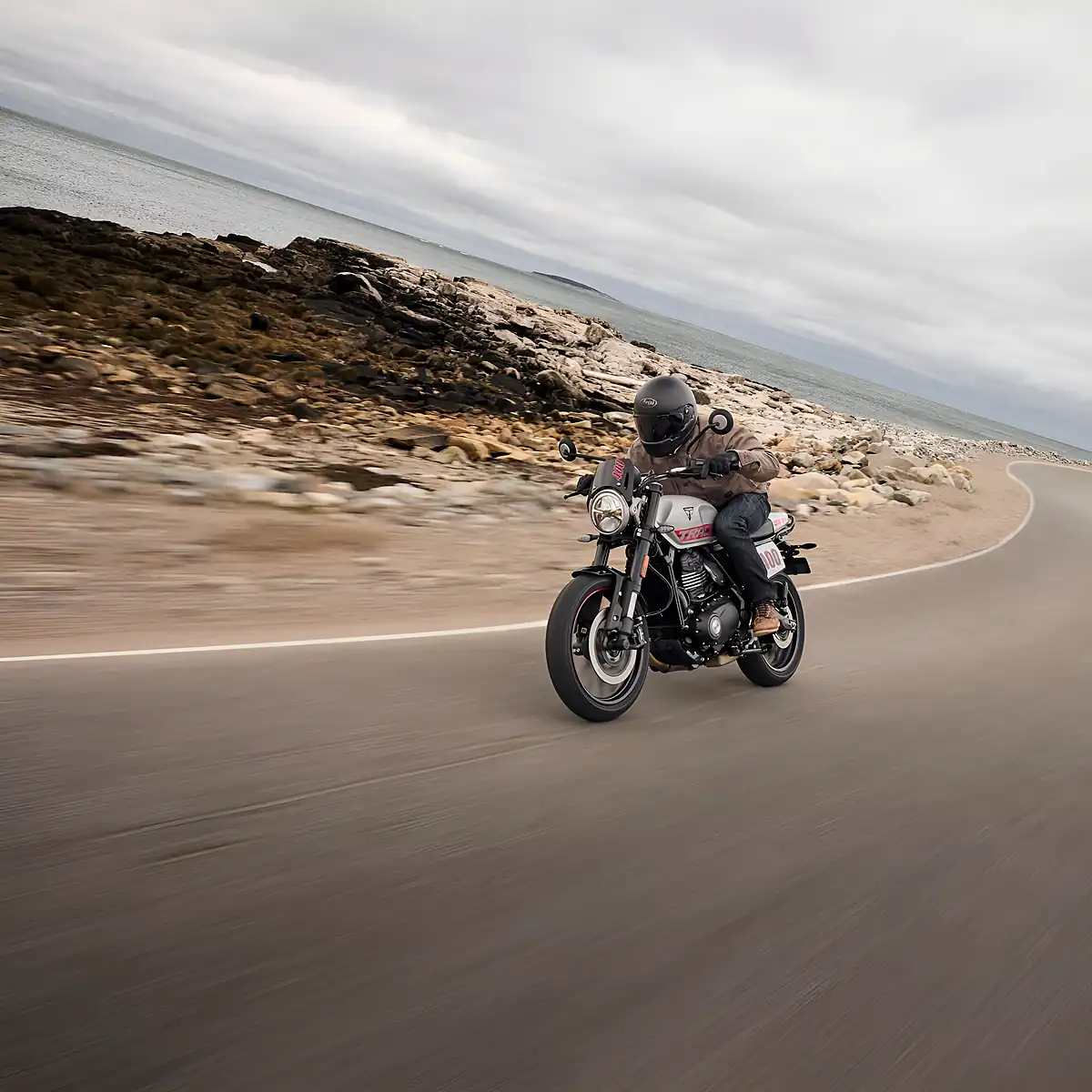 Used 2026 Triumph Tracker 400 Aluminium Silver - Interior and Exterior details 10