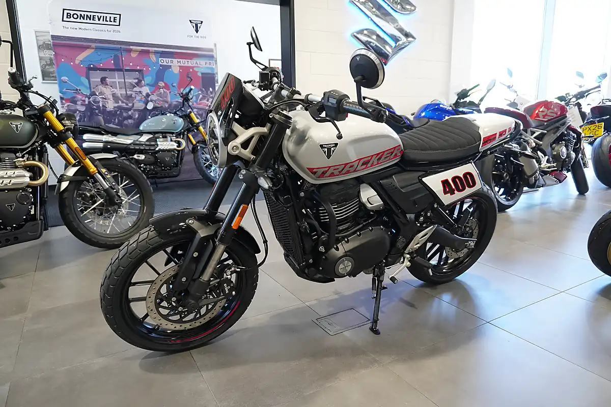 Used 2026 Triumph Tracker 400 Aluminium Silver - Interior and Exterior details 6