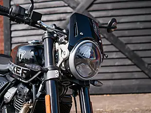 Used 2026 Triumph Tracker 400 Phantom Black - Interior and Exterior details 5