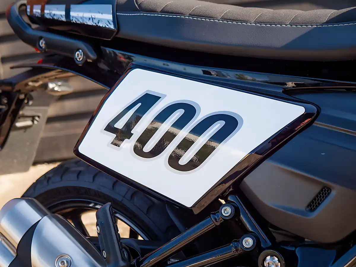 Used 2026 Triumph Tracker 400 Phantom Black - Interior and Exterior details 11