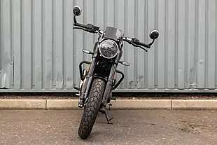 Used 2026 Triumph Tracker 400 Phantom Black - Interior and Exterior details 3