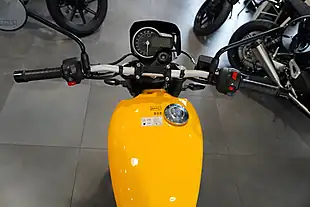 Used 2026 Triumph Tracker 400 Racing Yellow - Interior and Exterior details 12