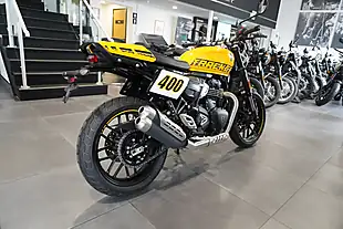 Used 2026 Triumph Tracker 400 Racing Yellow - Interior and Exterior details 5