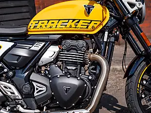 Used 2026 Triumph Tracker 400 Racing Yellow Racing Yellow - Interior and Exterior details 7