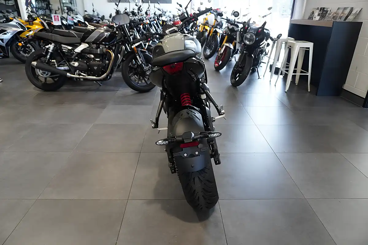 Used 2026 Triumph Trident 660 Stone Grey - Interior and Exterior details 4