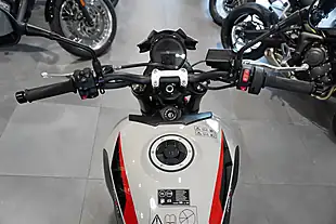 Used 2026 Triumph Trident 800 Ash Grey - Interior and Exterior details 7
