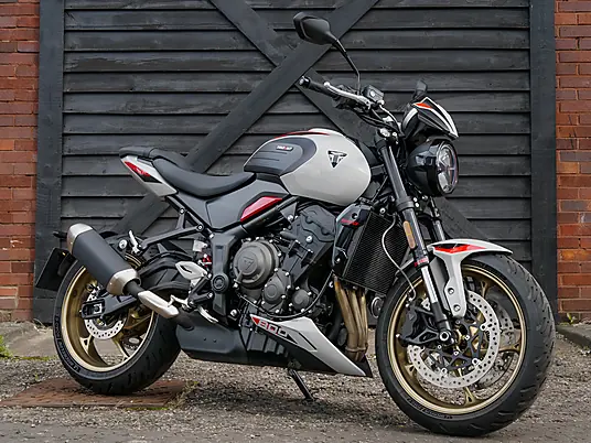 2026 Triumph Trident 800