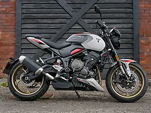 Used 2026 Triumph Trident 800 Ash Grey - Interior and Exterior details 19