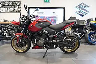 Used 2026 Triumph Trident 800 Carnival Red - Interior and Exterior details 2