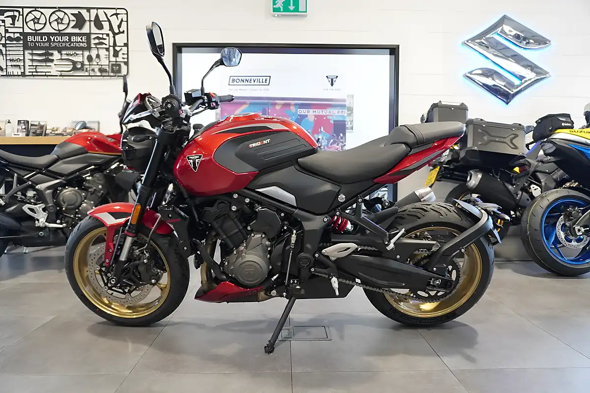Used 2026 Triumph Trident 800 Carnival Red - Interior and Exterior details 2