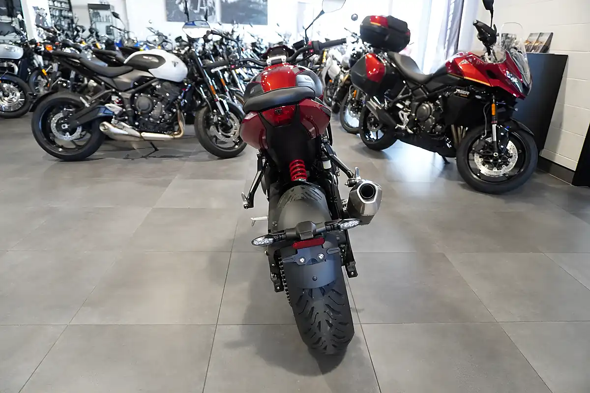 Used 2026 Triumph Trident 800 Carnival Red - Interior and Exterior details 4