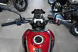 Used 2026 Triumph Trident 800 Carnival Red - Interior and Exterior details 7