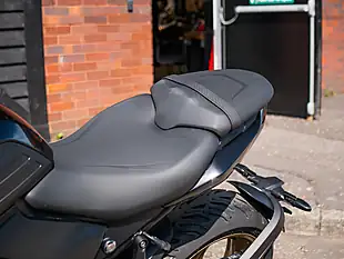 Used 2026 Triumph Trident 800 Jet Black - Interior and Exterior details 19