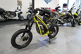 Used 2026 Triumph TXP-16 Racing Yellow - Interior and Exterior details 6