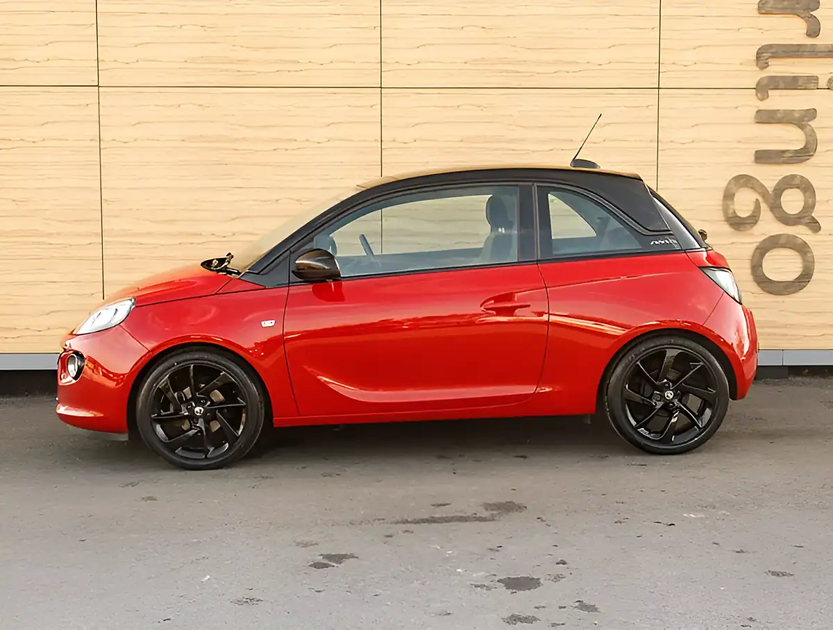 Used 2026 Vauxhall Adam Griffin Red - Interior and Exterior details 11