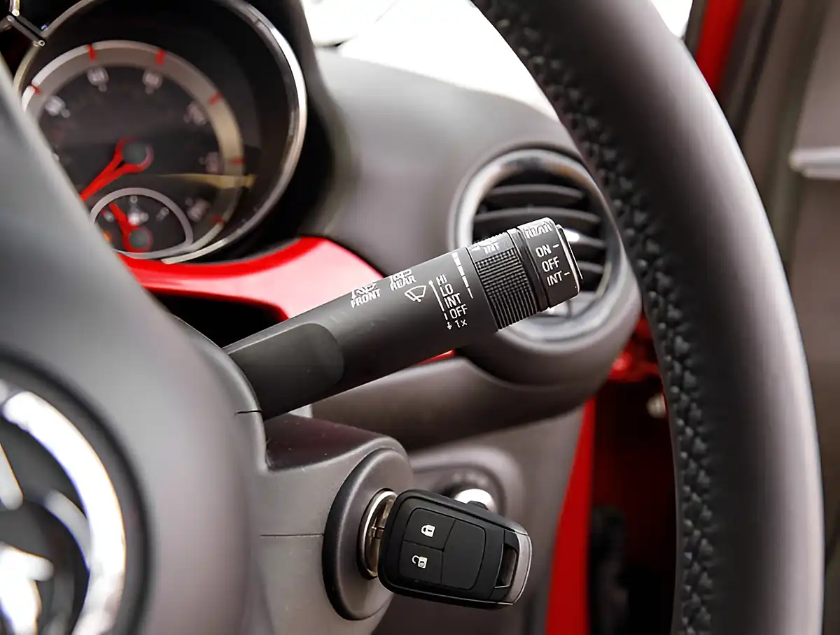 Used 2026 Vauxhall Adam Griffin Red - Interior and Exterior details 13