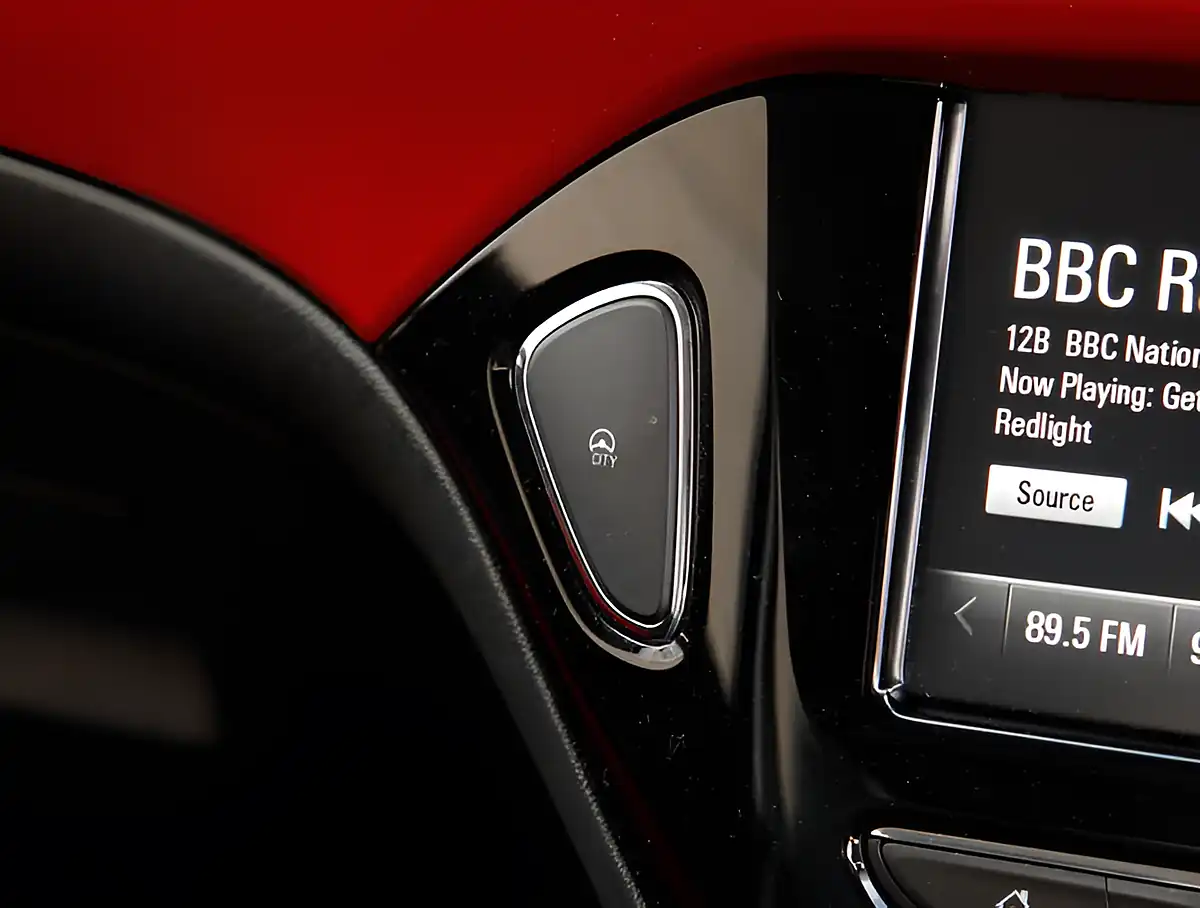 Used 2026 Vauxhall Adam Griffin Red - Interior and Exterior details 19