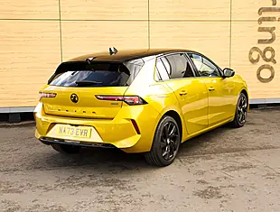 Used 2026 Vauxhall Astra Gs Line Electric Yellow - Interior and Exterior details 2