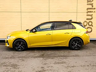 Used 2026 Vauxhall Astra Gs Line Electric Yellow - Interior and Exterior details 9