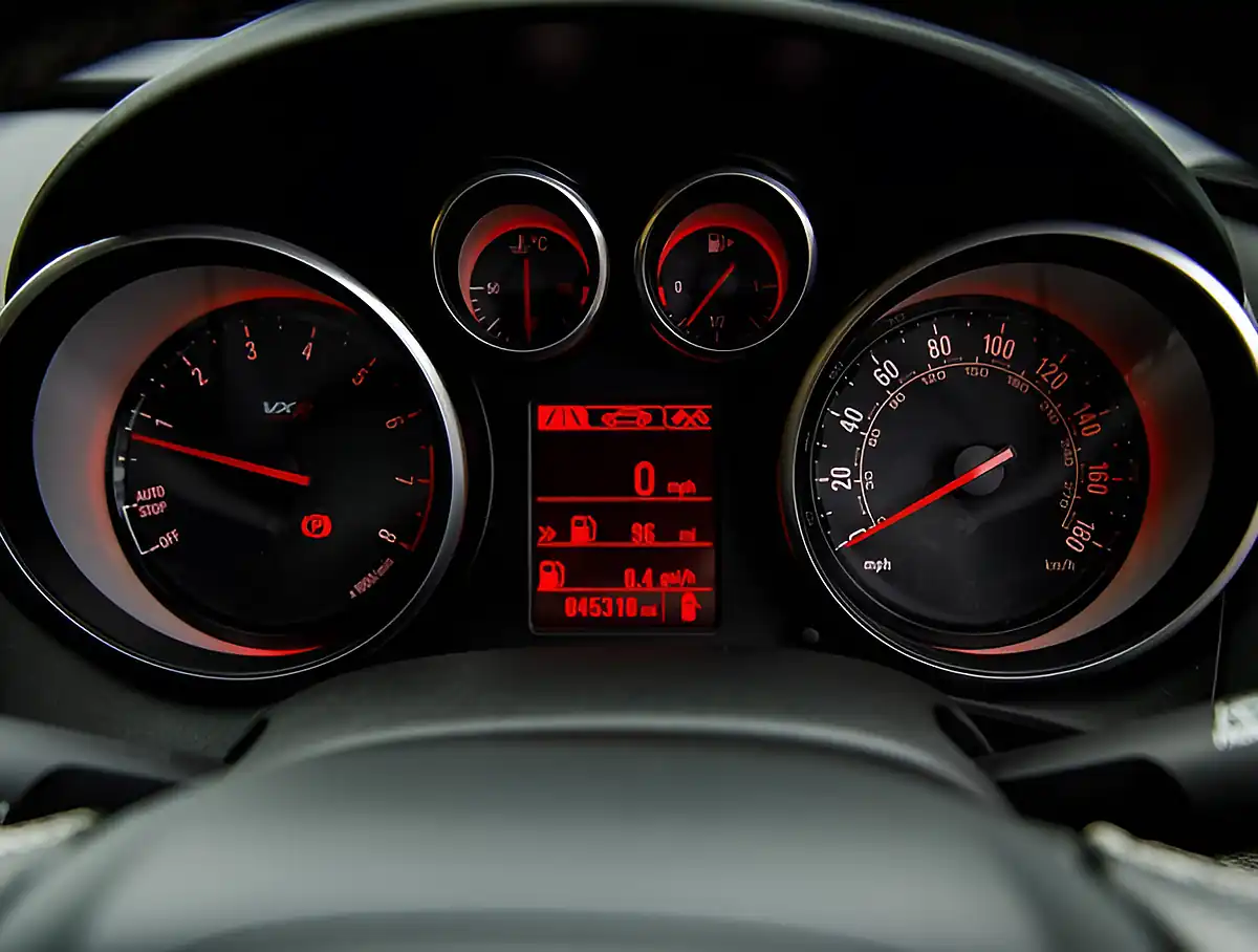 Used 2026 Vauxhall Astra Gtc Vxr Blue - Interior and Exterior details 10