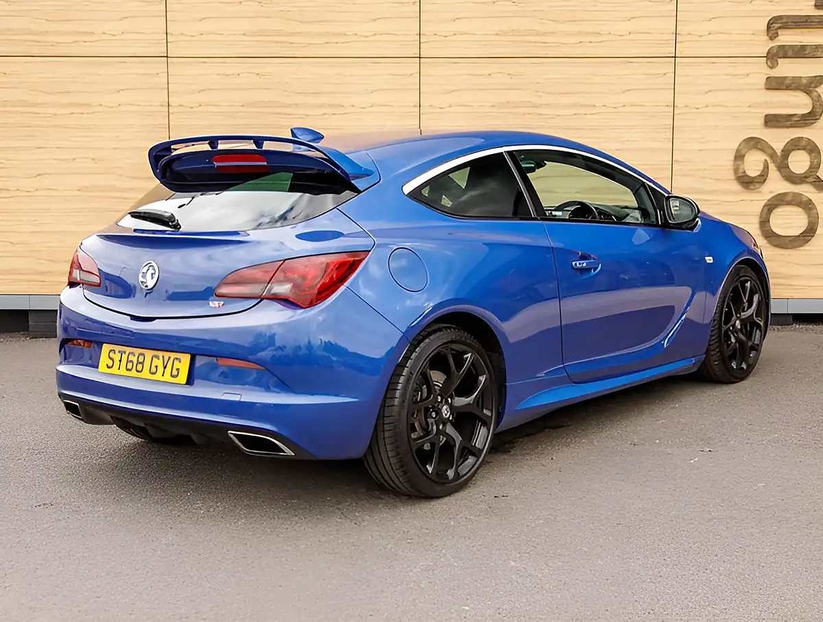 Used 2026 Vauxhall Astra Gtc Vxr Blue - Interior and Exterior details 2