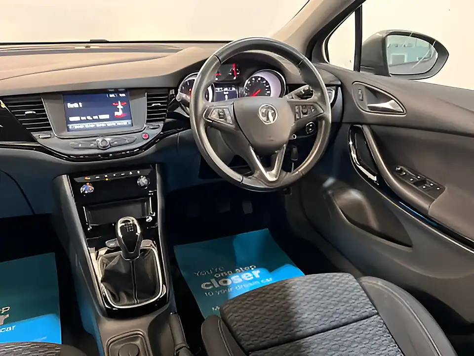 Used 2026 Vauxhall Astra Sri Grey - Interior and Exterior details 12