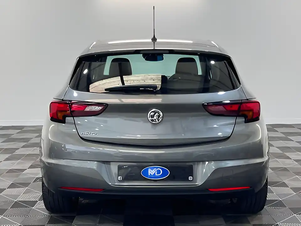 Used 2026 Vauxhall Astra Sri Grey - Interior and Exterior details 5