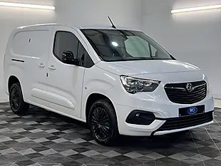 Used 2026 Vauxhall Combo 2300 Professional Lwb Kaolin White - Interior and Exterior details 20