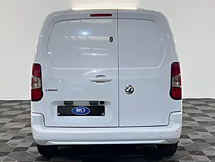 Used 2026 Vauxhall Combo 2300 Professional Lwb Kaolin White - Interior and Exterior details 5