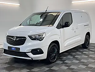 Used 2026 Vauxhall Combo 2300 Professional Lwb Kaolin White - Interior and Exterior details 8