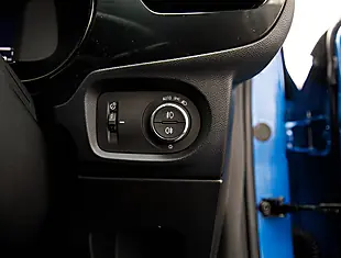 Used 2026 Vauxhall Corsa Elite Premium Blue - Interior and Exterior details 11