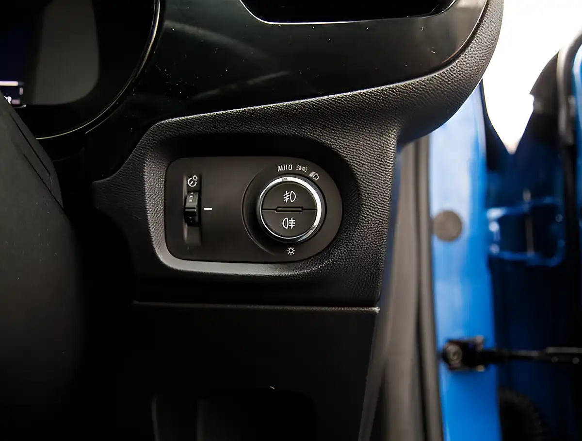 Used 2026 Vauxhall Corsa Elite Premium Blue - Interior and Exterior details 11