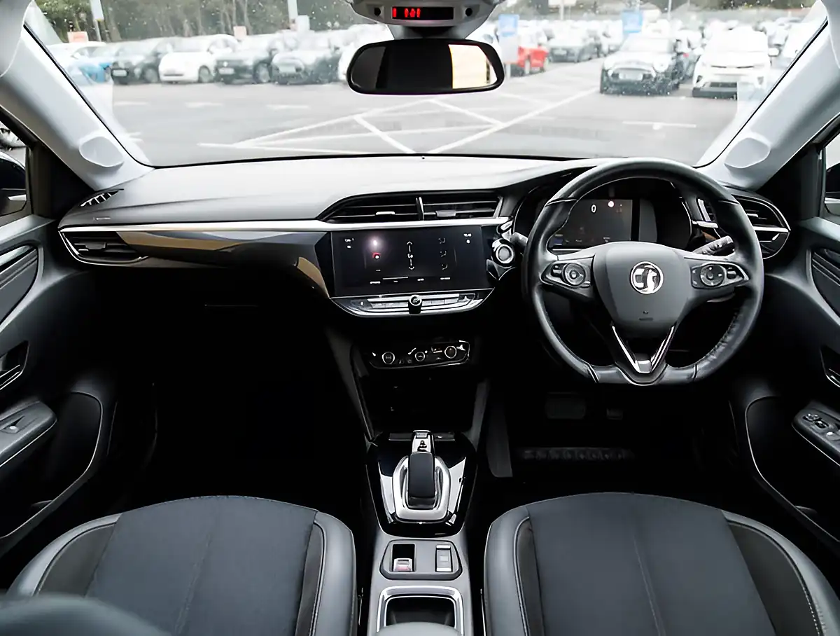 Used 2026 Vauxhall Corsa Elite Premium White - Interior and Exterior details 3