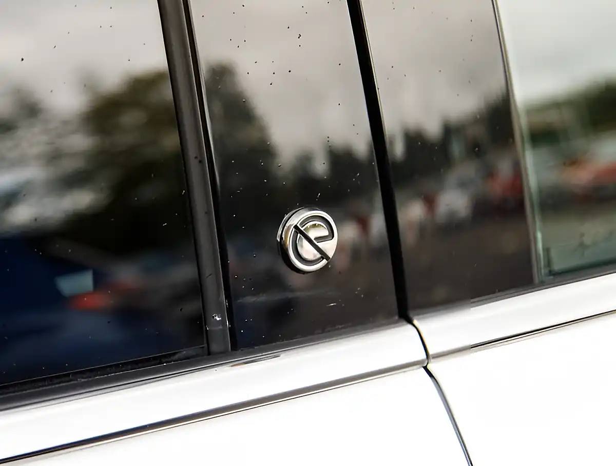 Used 2026 Vauxhall Corsa Elite Premium White - Interior and Exterior details 8