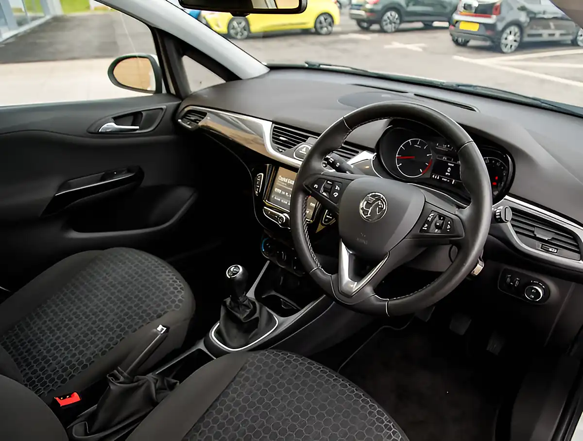 Used 2026 Vauxhall Corsa Energy White - Interior and Exterior details 4