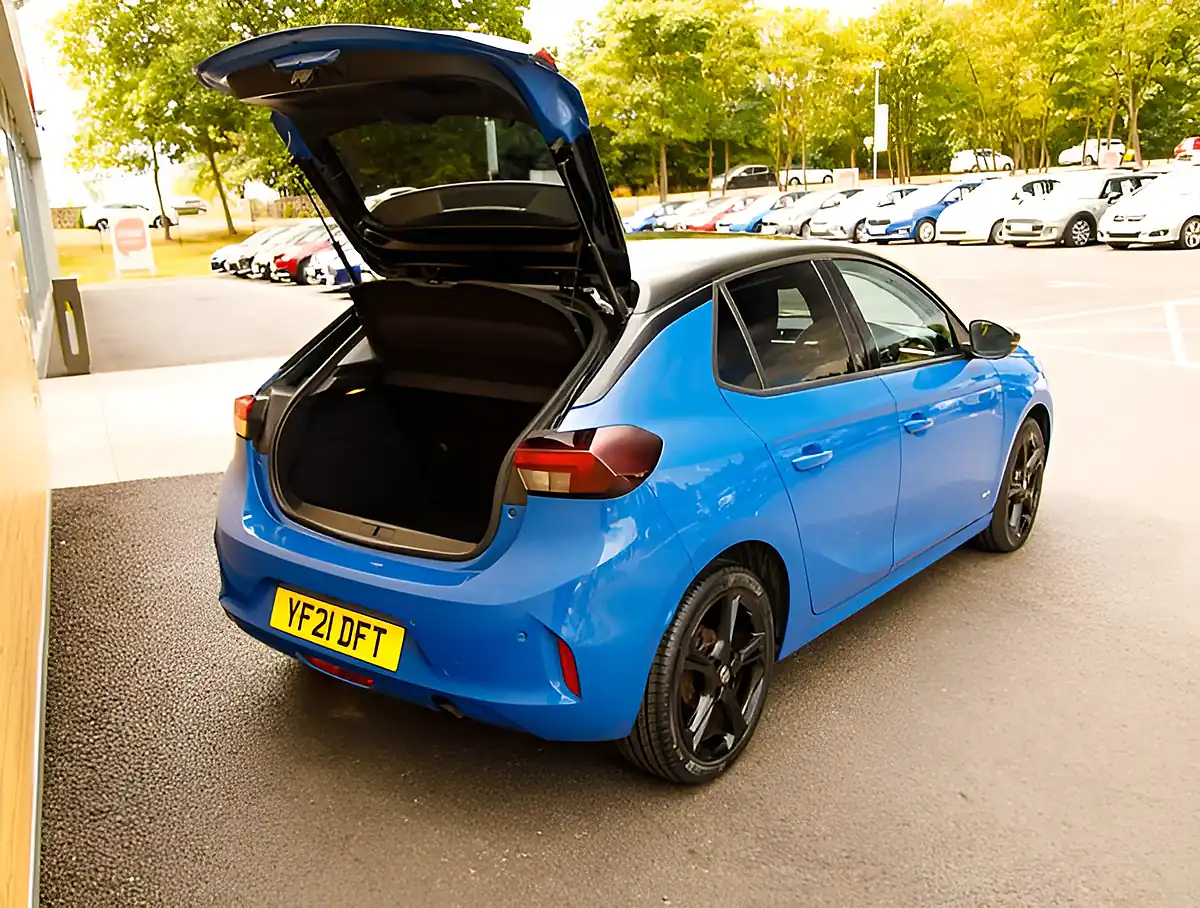 Used 2026 Vauxhall Corsa Griffin Blue - Interior and Exterior details 20
