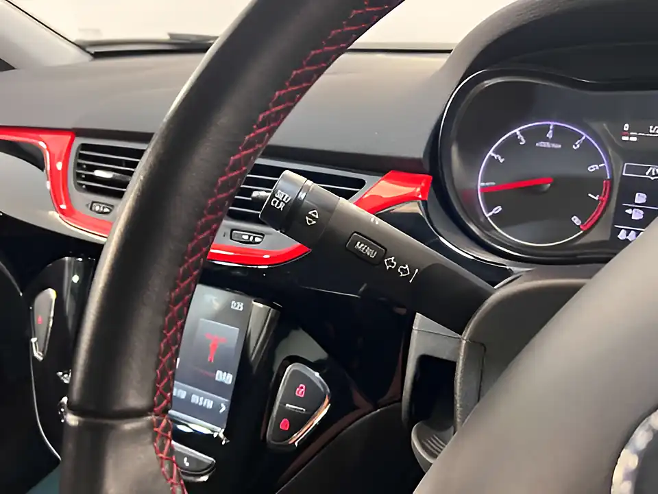 Used 2026 Vauxhall Corsa Sport White - Interior and Exterior details 13