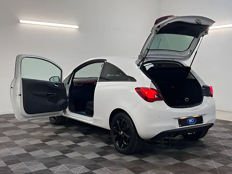 Used 2026 Vauxhall Corsa Sport White - Interior and Exterior details 15