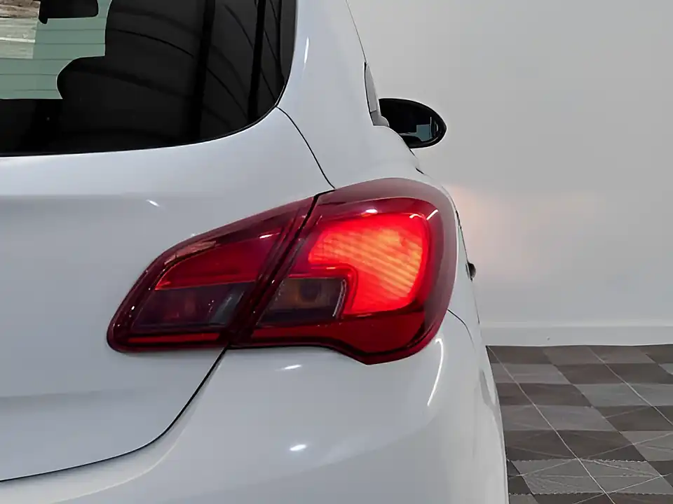 Used 2026 Vauxhall Corsa Sport White - Interior and Exterior details 18