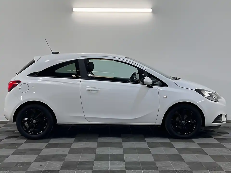 Used 2026 Vauxhall Corsa Sport White - Interior and Exterior details 2