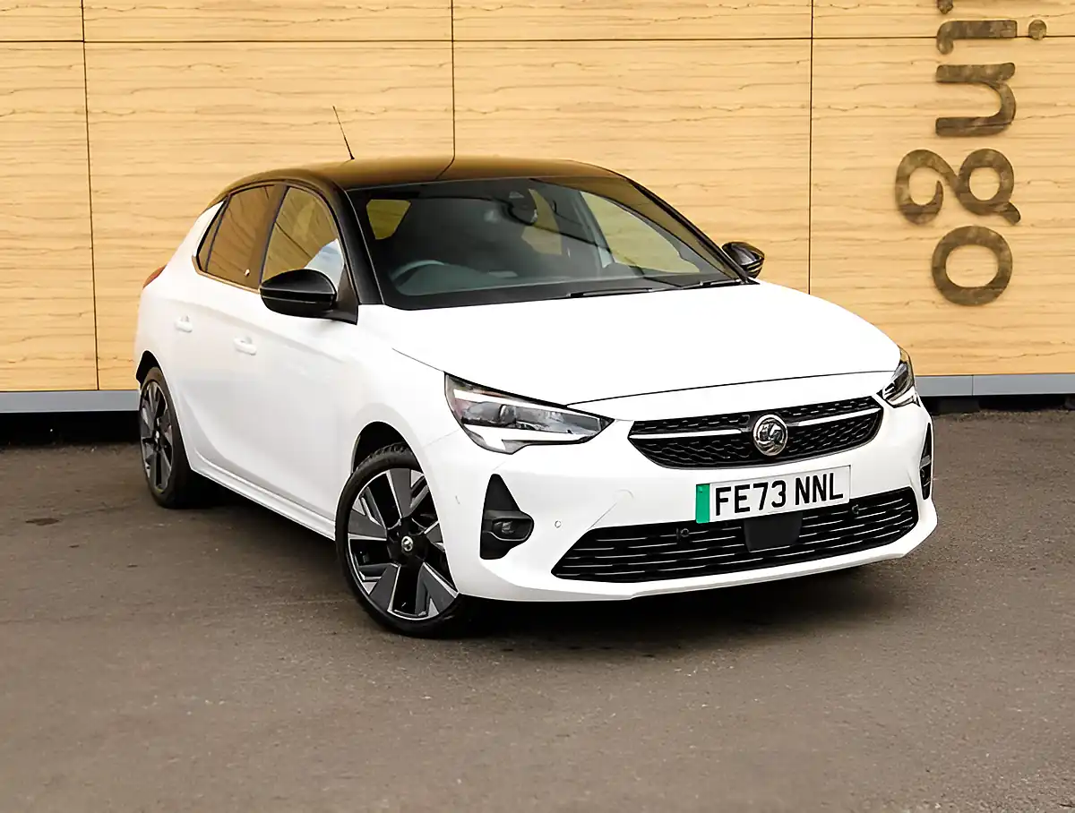 Used 2026 Vauxhall Corsa Ultimate White - Front View