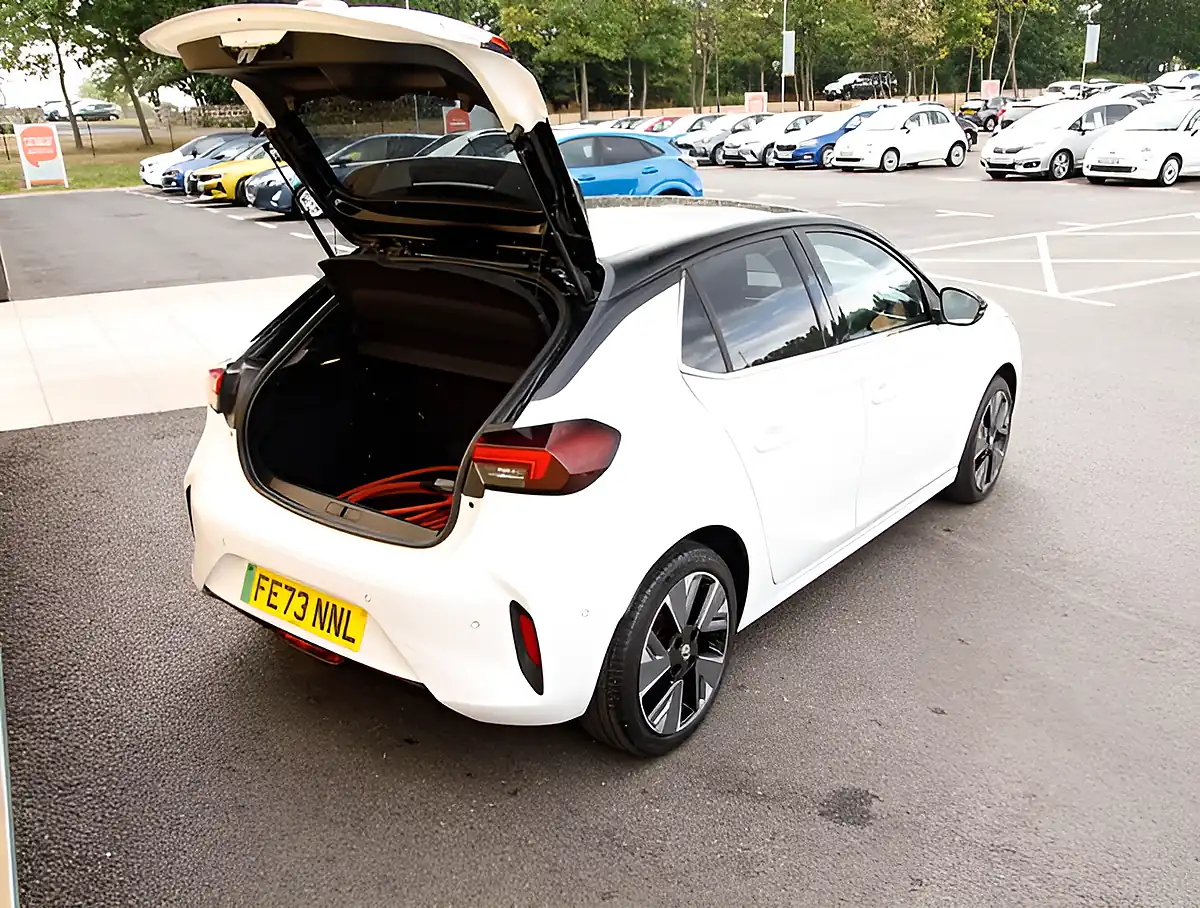 Used 2026 Vauxhall Corsa Ultimate White - Interior and Exterior details 20