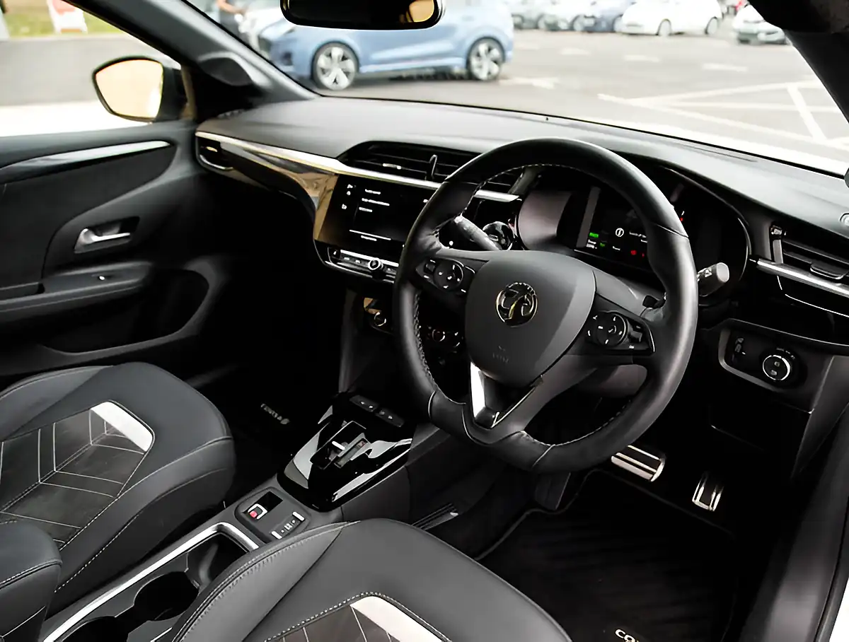 Used 2026 Vauxhall Corsa Ultimate White - Interior and Exterior details 4