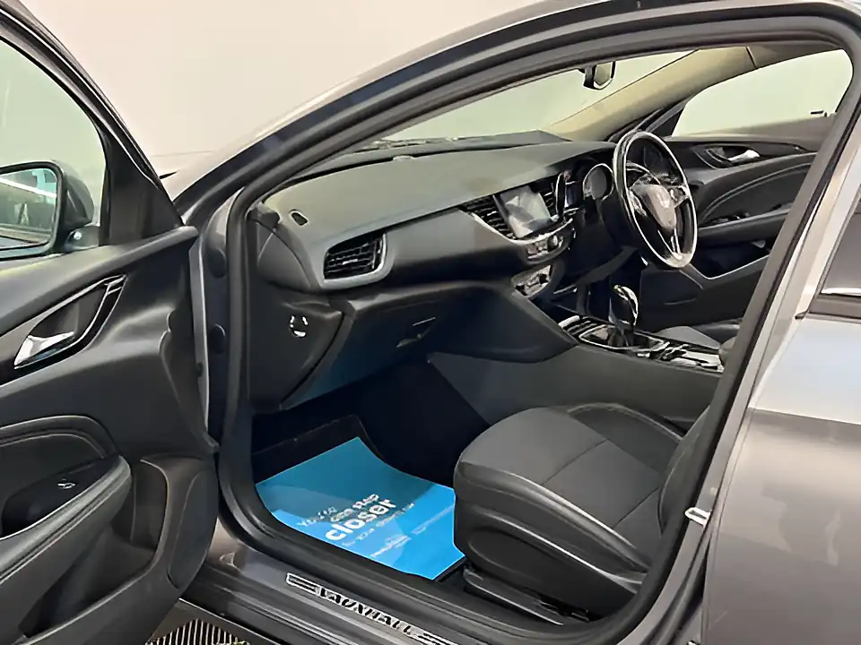Used 2026 Vauxhall Insignia Sri Nav Grey - Interior and Exterior details 11