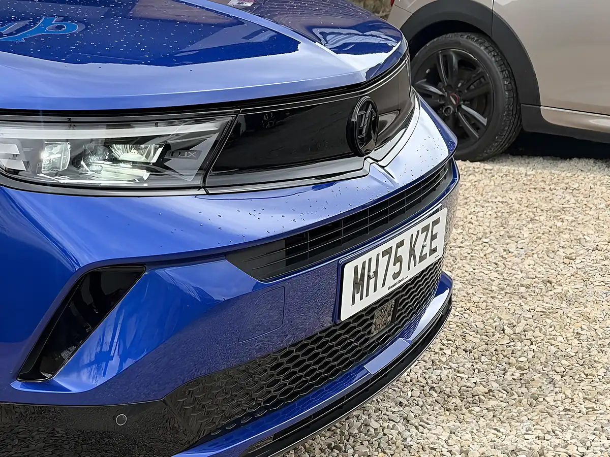 Used 2026 Vauxhall Mokka Ultimate Blue - Interior and Exterior details 20