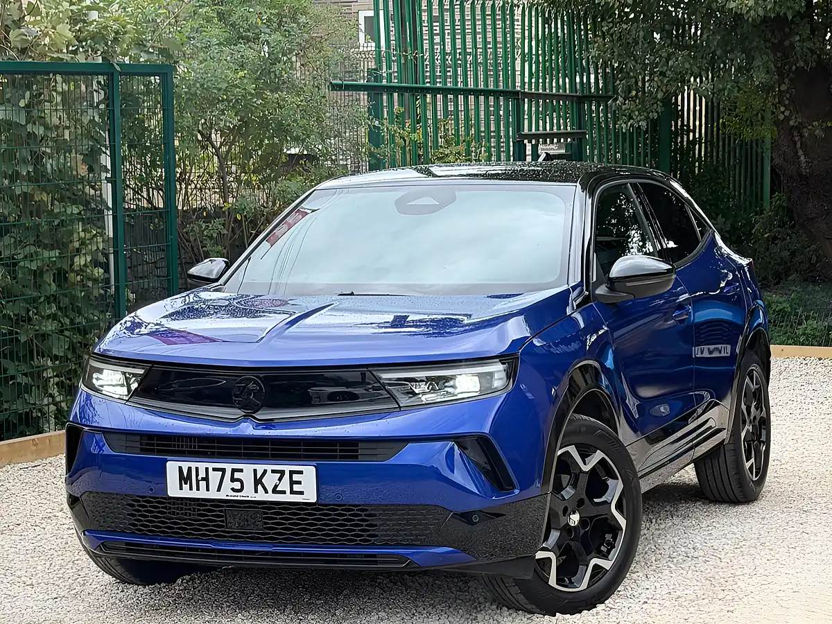 Used 2026 Vauxhall Mokka Ultimate Blue - Interior and Exterior details 3