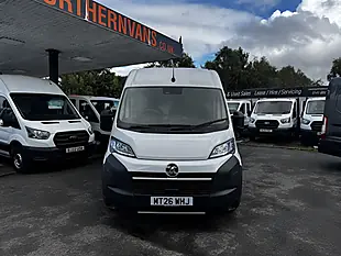 Used 2026 Vauxhall Movano Prime Kaolin White (solid Colour) - Interior and Exterior details 2