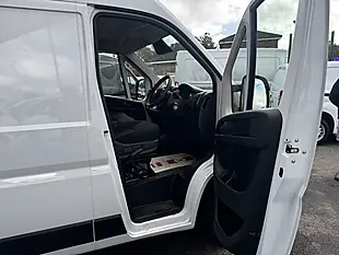 Used 2026 Vauxhall Movano Prime Kaolin White (solid Colour) - Interior and Exterior details 3